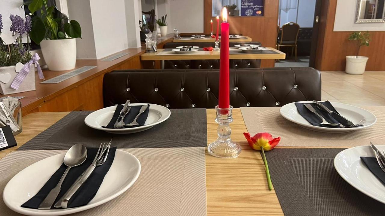 Goldlinde Parkhotel Bodenwerder Eksteriør billede