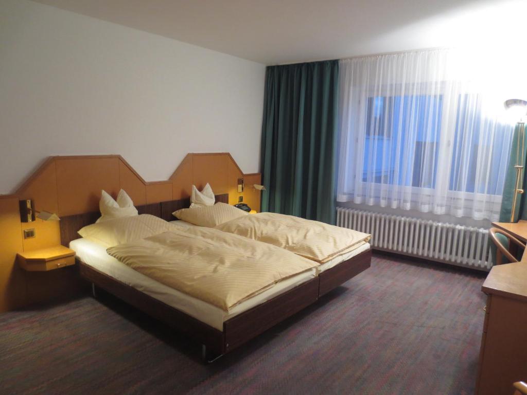 Goldlinde Parkhotel Bodenwerder Eksteriør billede