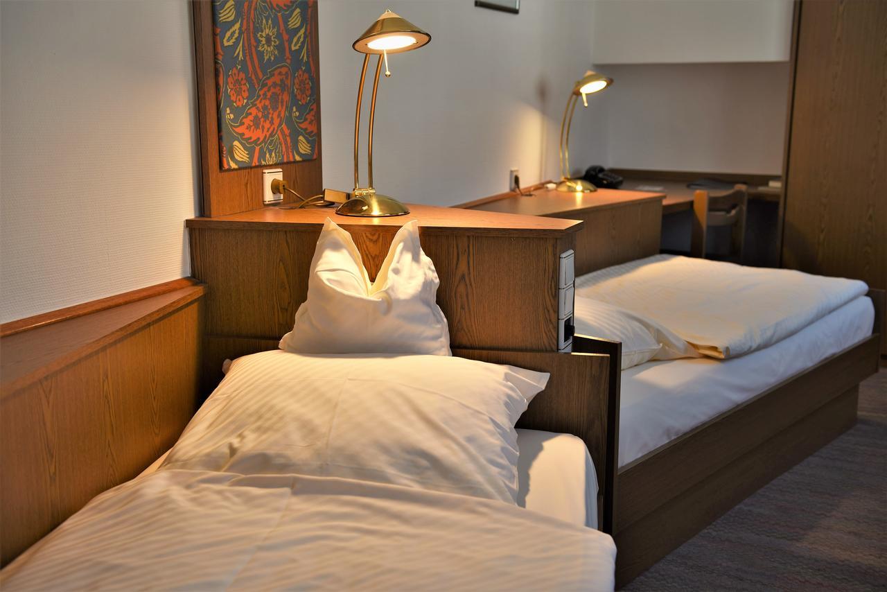 Goldlinde Parkhotel Bodenwerder Eksteriør billede