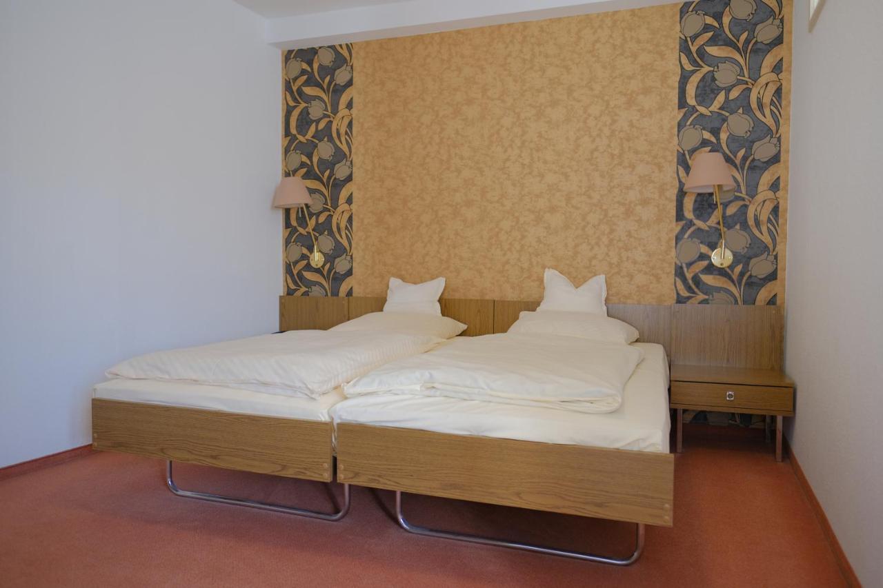 Goldlinde Parkhotel Bodenwerder Eksteriør billede