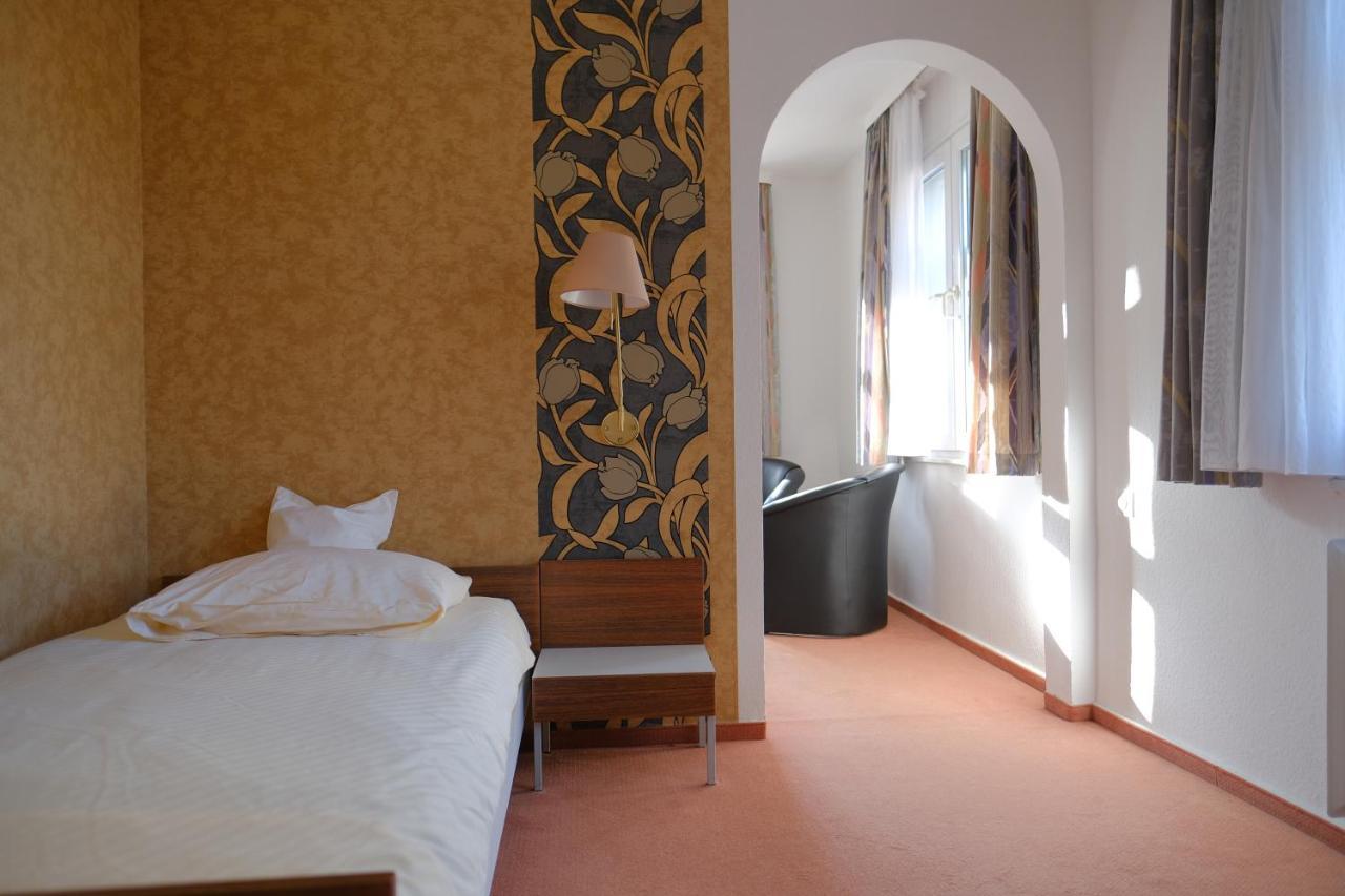 Goldlinde Parkhotel Bodenwerder Eksteriør billede